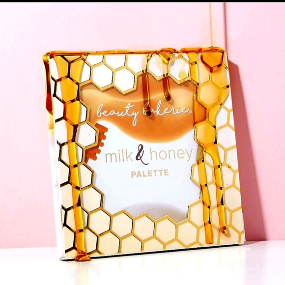 Beauty Bakerie Other - ✨️Beauty Bakerie Milk & Honey Highlighter Palette (BNIB)